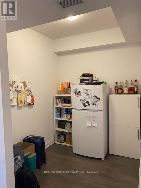 403 - 609 Avenue Road E, Toronto, Ontario  M4V 2K3 - Photo 8 - C12810402