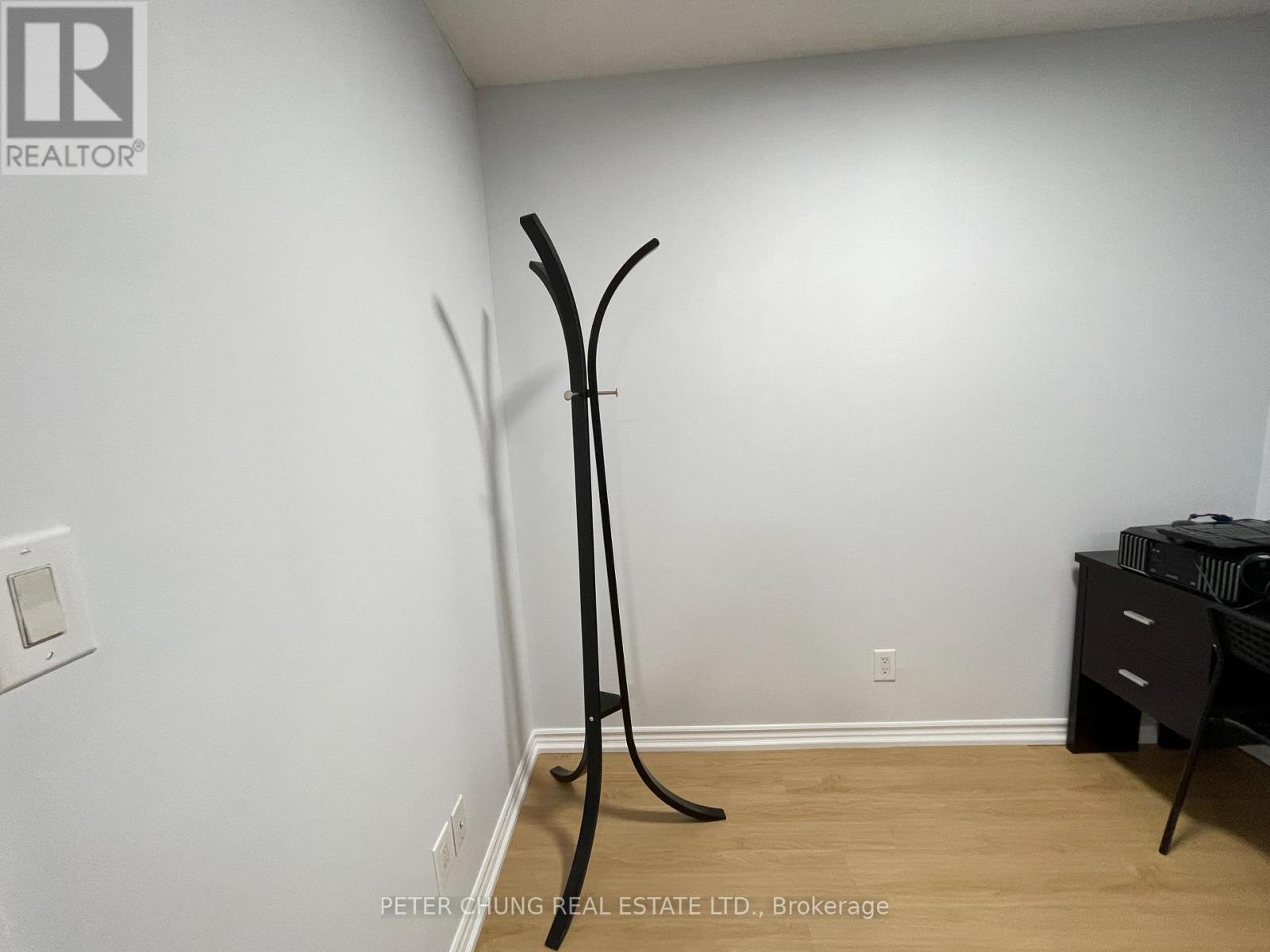 617 - 35 Hollywood Avenue, Toronto, Ontario  M2N 0A9 - Photo 11 - C12810404