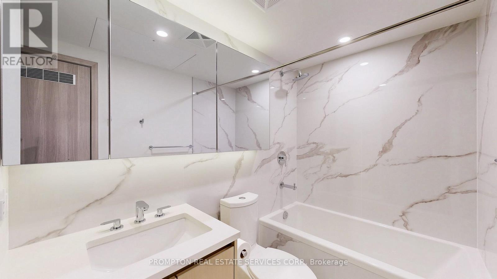 1608 - 1 Concord Cityplace Way, Toronto, Ontario  M5V 0X3 - Photo 27 - C12804364