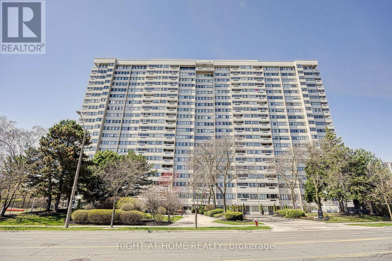 205 - 1580 MISSISSAUGA VALLEY BOULEVARD, Mississauga, Ontario