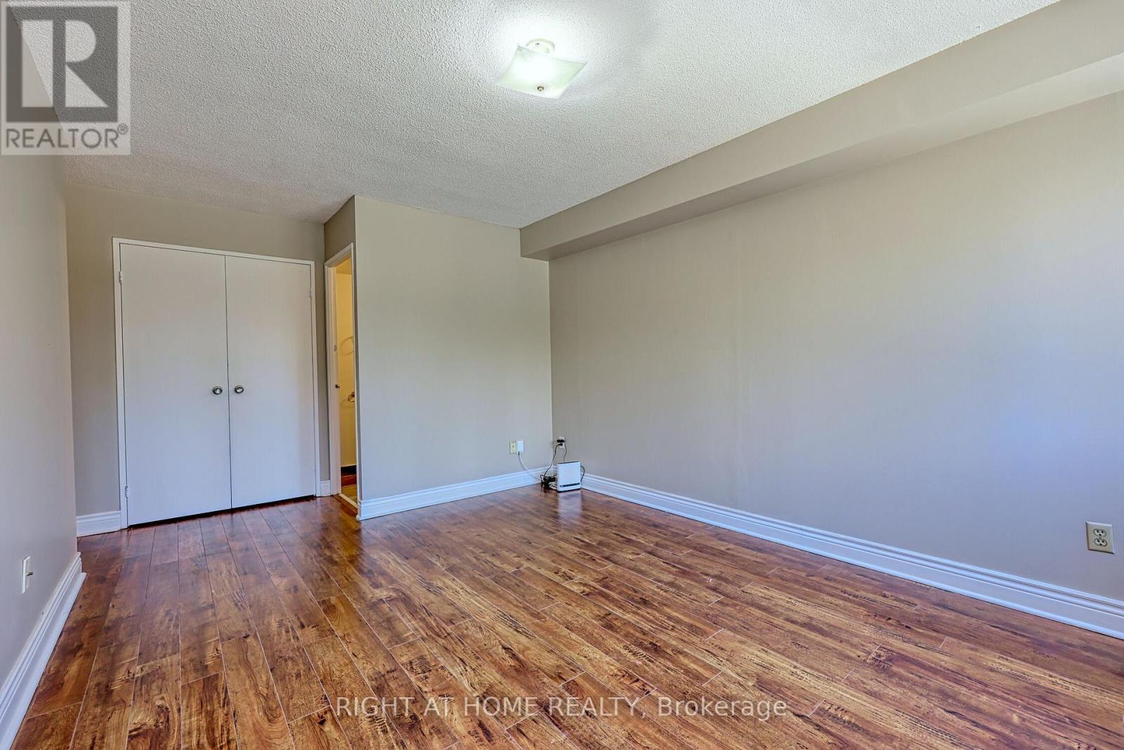 205 - 1580 Mississauga Valley Boulevard, Mississauga, Ontario  L5A 3T8 - Photo 27 - W12800590