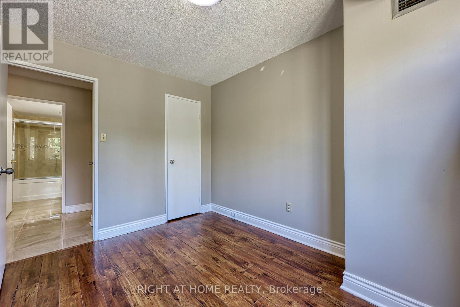 205 - 1580 Mississauga Valley Boulevard, Mississauga, Ontario  L5A 3T8 - Photo 36 - W12800590