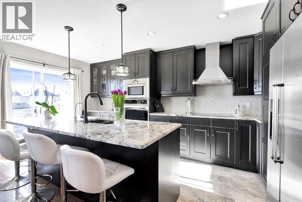 12 Bridleridge Court Sw, Calgary, Alberta  T2Y 4M5 - Photo 6 - A2286980