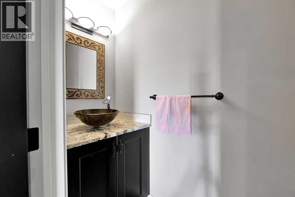 12 Bridleridge Court Sw, Calgary, Alberta  T2Y 4M5 - Photo 10 - A2286980