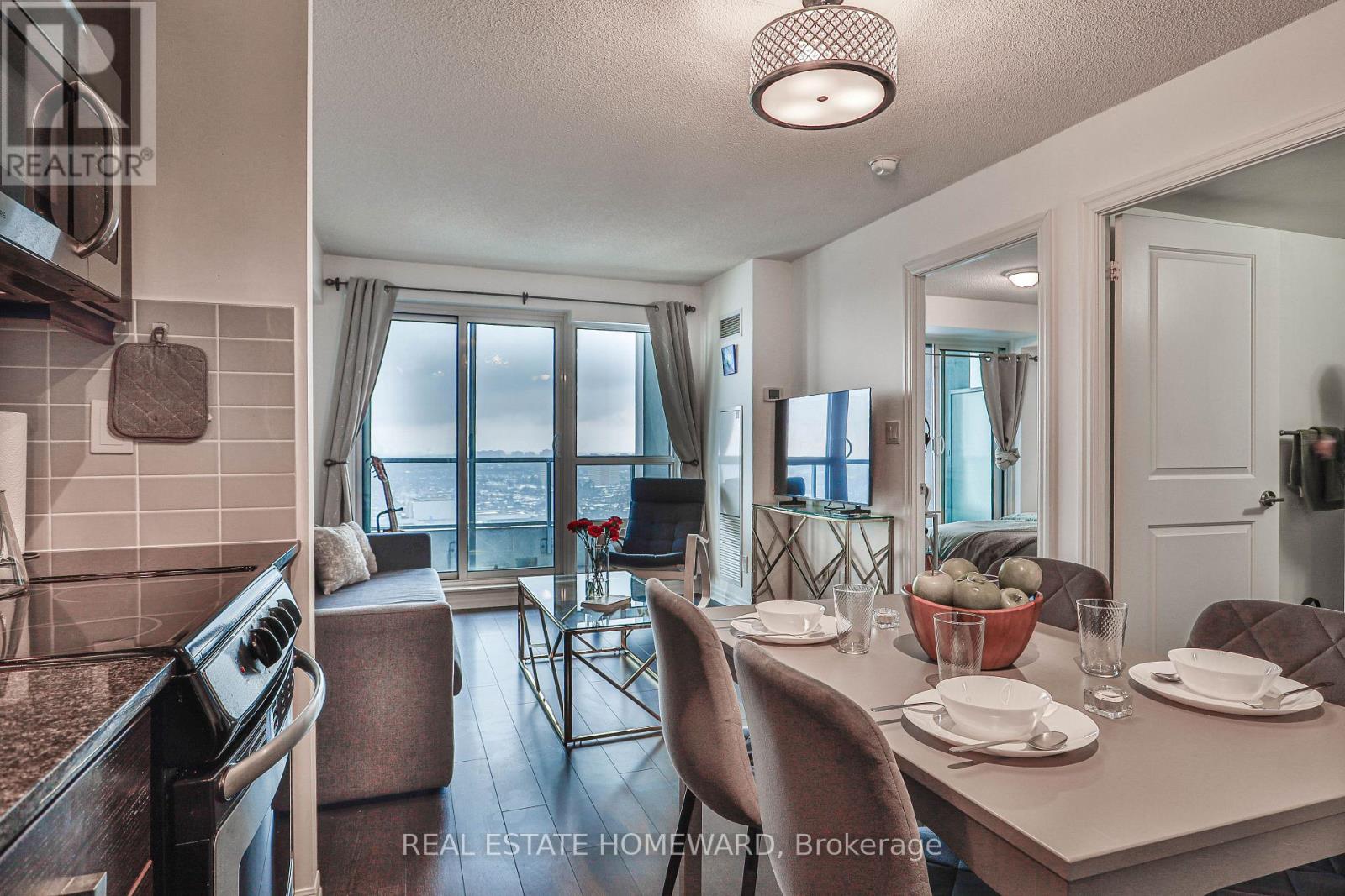 2806 - 2015 Sheppard Avenue E, Toronto, Ontario  M2J 1W6 - Photo 7 - C12810420