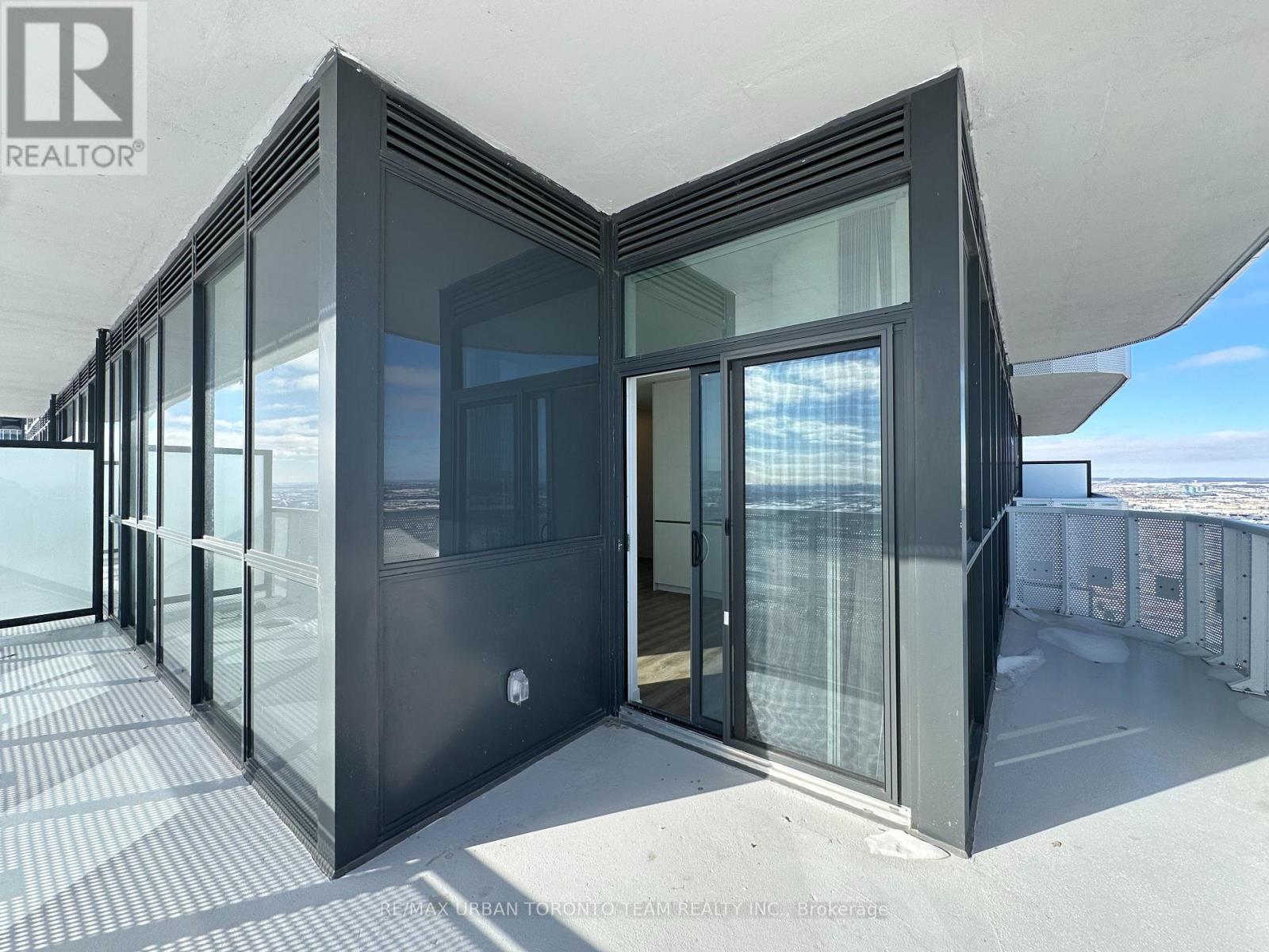 6009 - 8 Interchange Way, Vaughan, Ontario  L4K 5Z7 - Photo 12 - N12810408