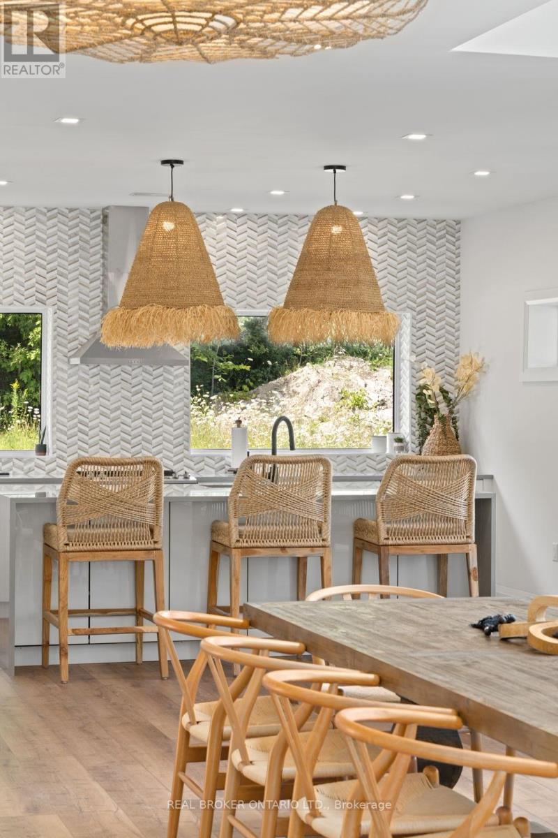 8, 20, 30, 31, 34 Hemlock Avenue, Tay, Ontario  L0K 2C0 - Photo 12 - S12810410