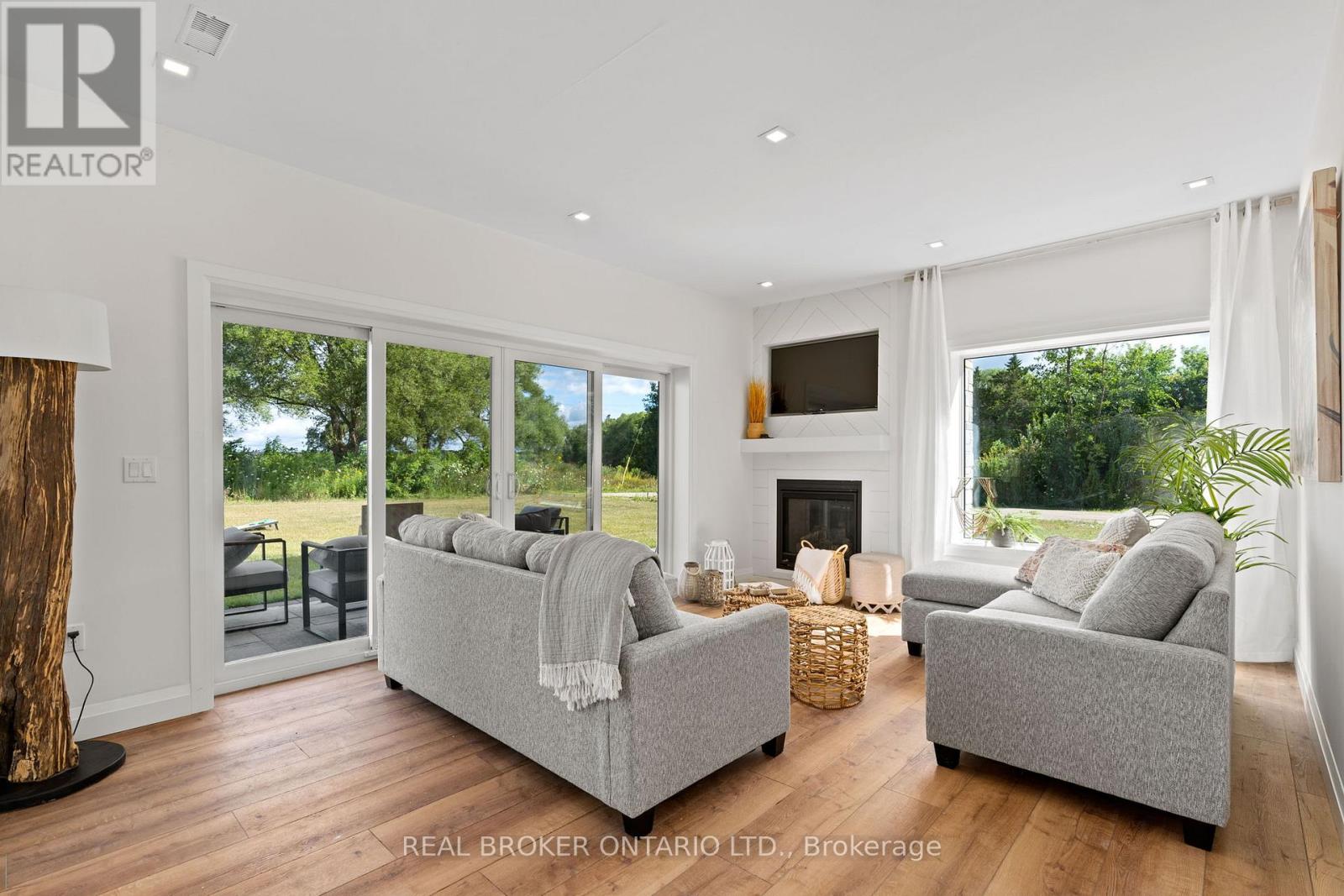 8, 20, 30, 31, 34 Hemlock Avenue, Tay, Ontario  L0K 2C0 - Photo 5 - S12810410