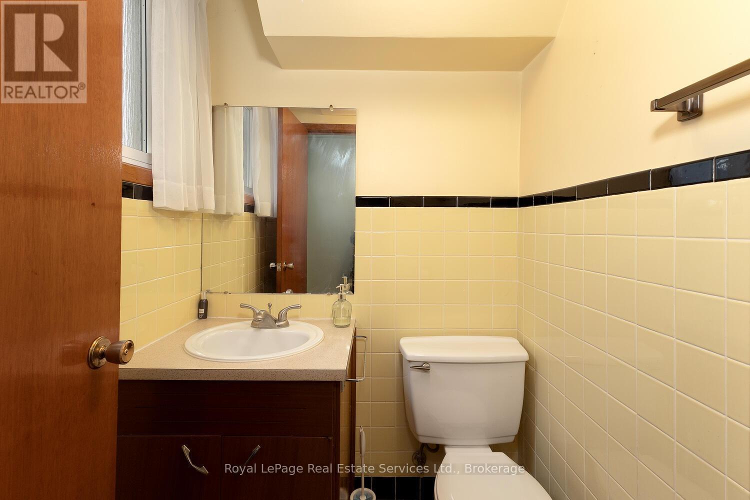 246 Forman Avenue, Stratford, Ontario  N5A 6R4 - Photo 20 - X12810432