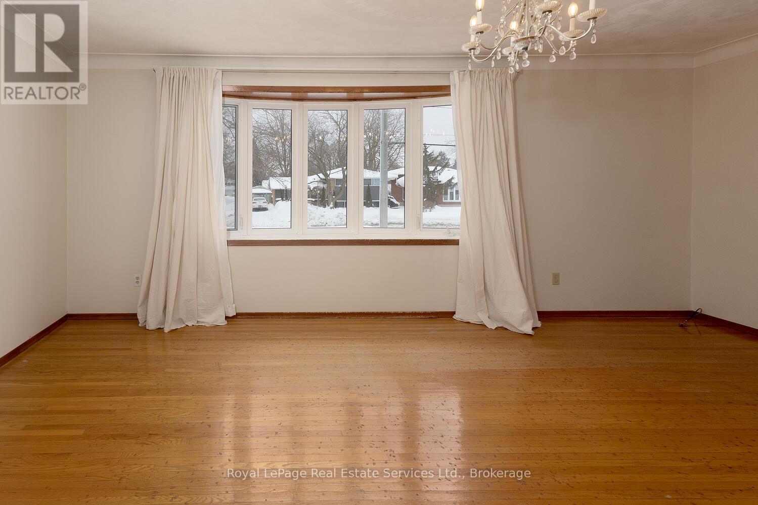 246 Forman Avenue, Stratford, Ontario  N5A 6R4 - Photo 6 - X12810432