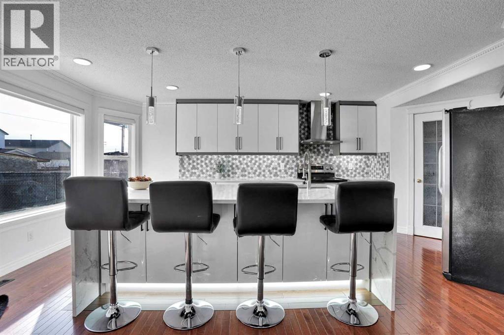 148 Martha's Manor Ne, Calgary, Alberta  T3J 4Y7 - Photo 19 - A2287685