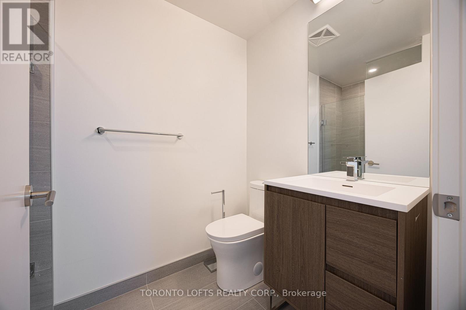 804 - 1 Quarrington Lane, Toronto, Ontario  M3C 0S4 - Photo 10 - C12810428
