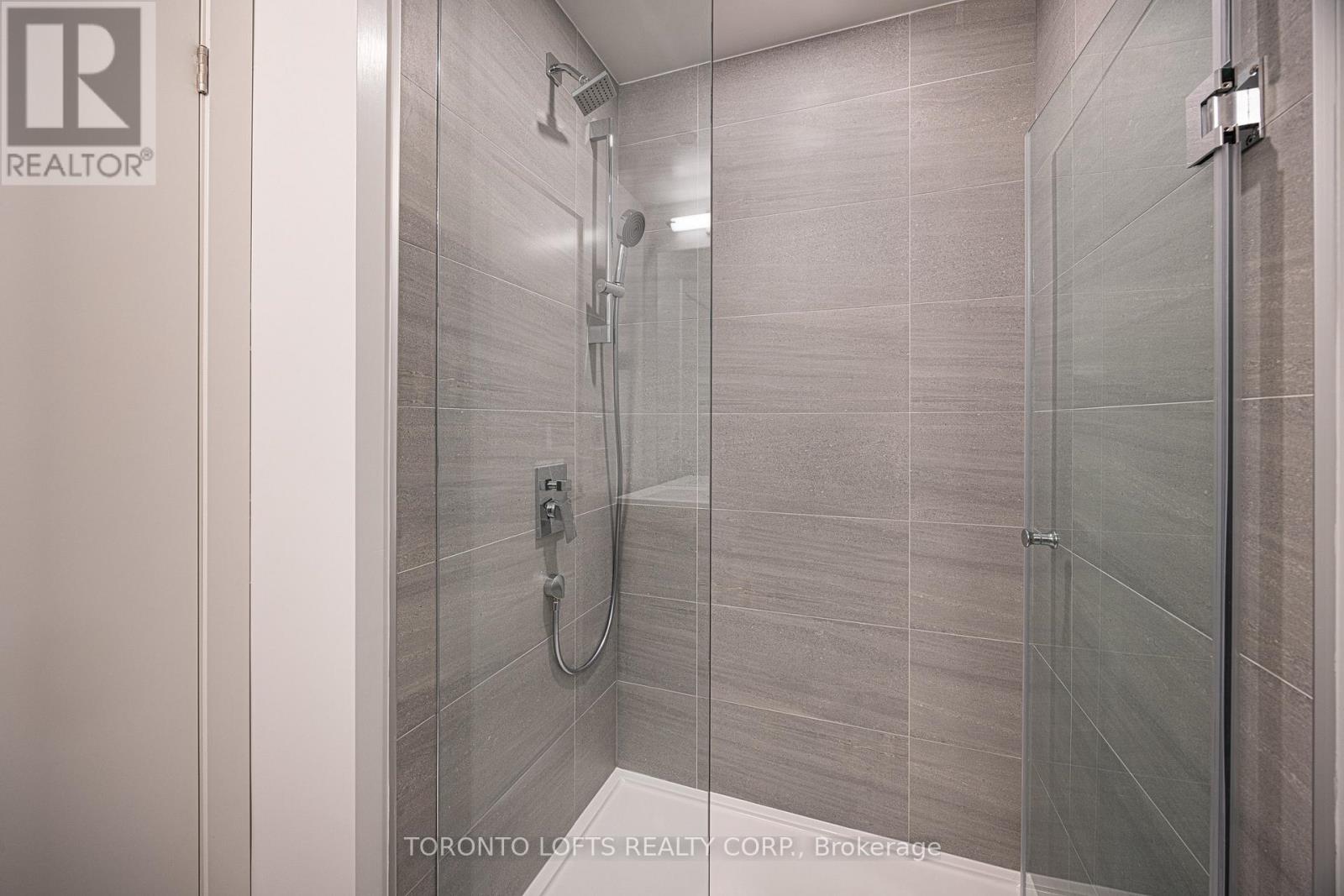 804 - 1 Quarrington Lane, Toronto, Ontario  M3C 0S4 - Photo 11 - C12810428