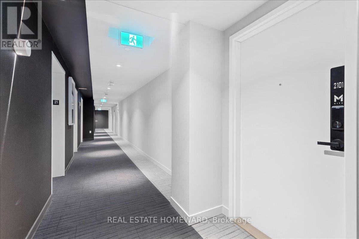 2101 - 3883 Quartz Road, Mississauga, Ontario  L5B 0M4 - Photo 4 - W12810426