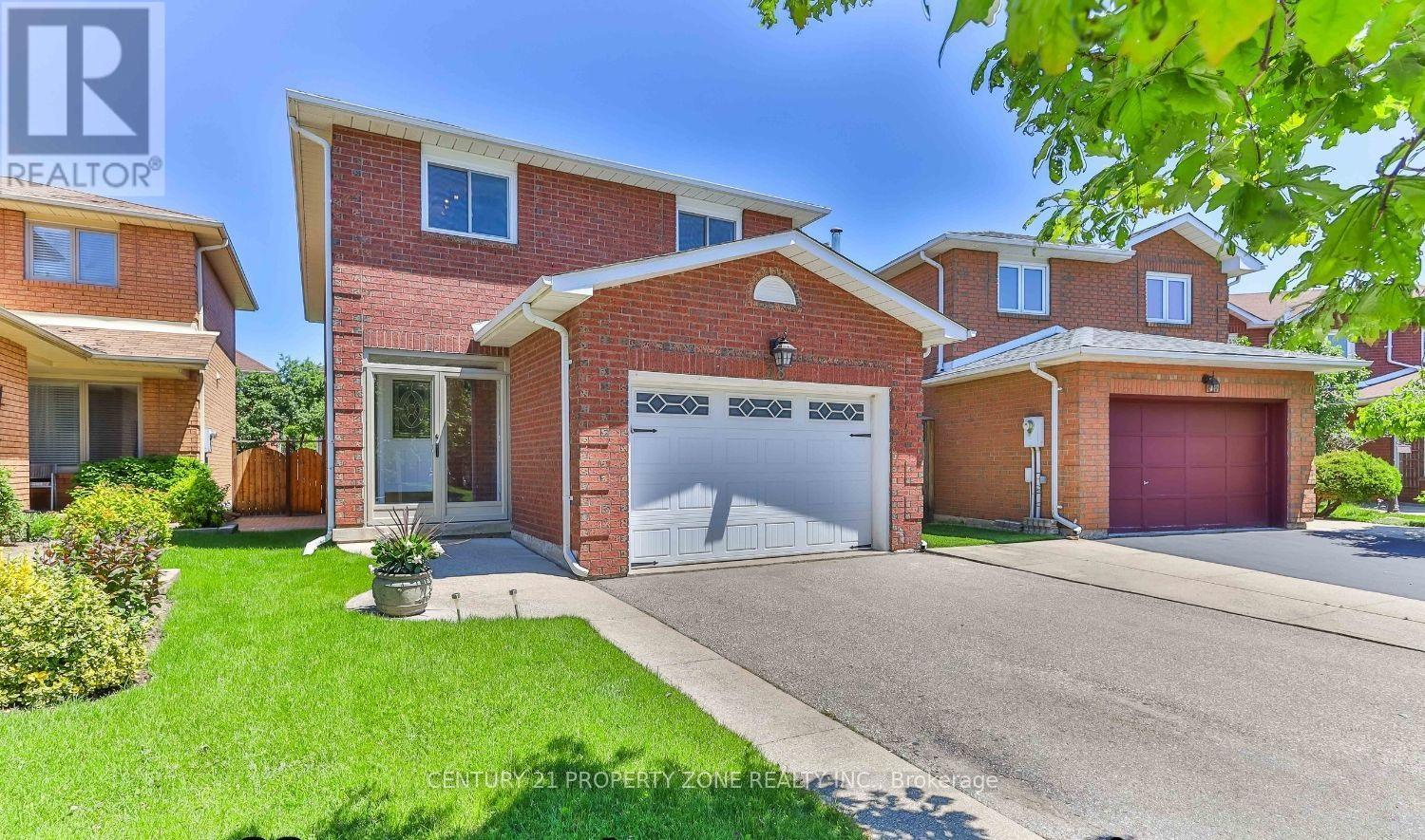 38 TOBA CRESCENT, Brampton, Ontario