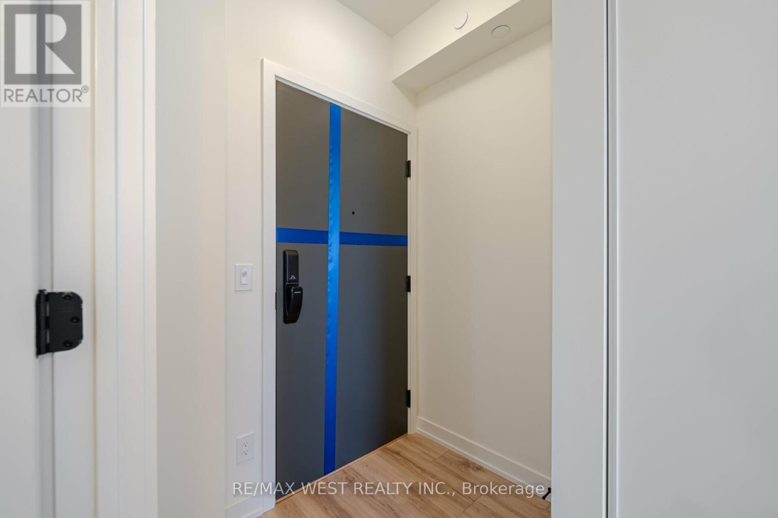 311 - 335 Wheat Boom Drive, Oakville, Ontario  L6H 7X5 - Photo 9 - W12810436