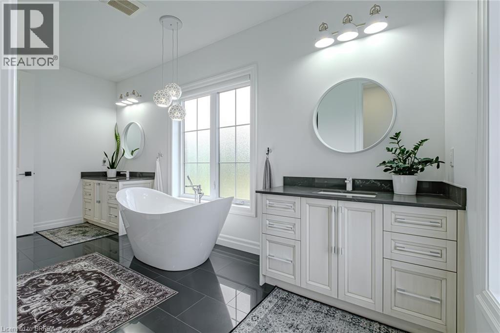 18 Bannister Street, Oakland, Ontario  N0E 1L0 - Photo 34 - 40796031