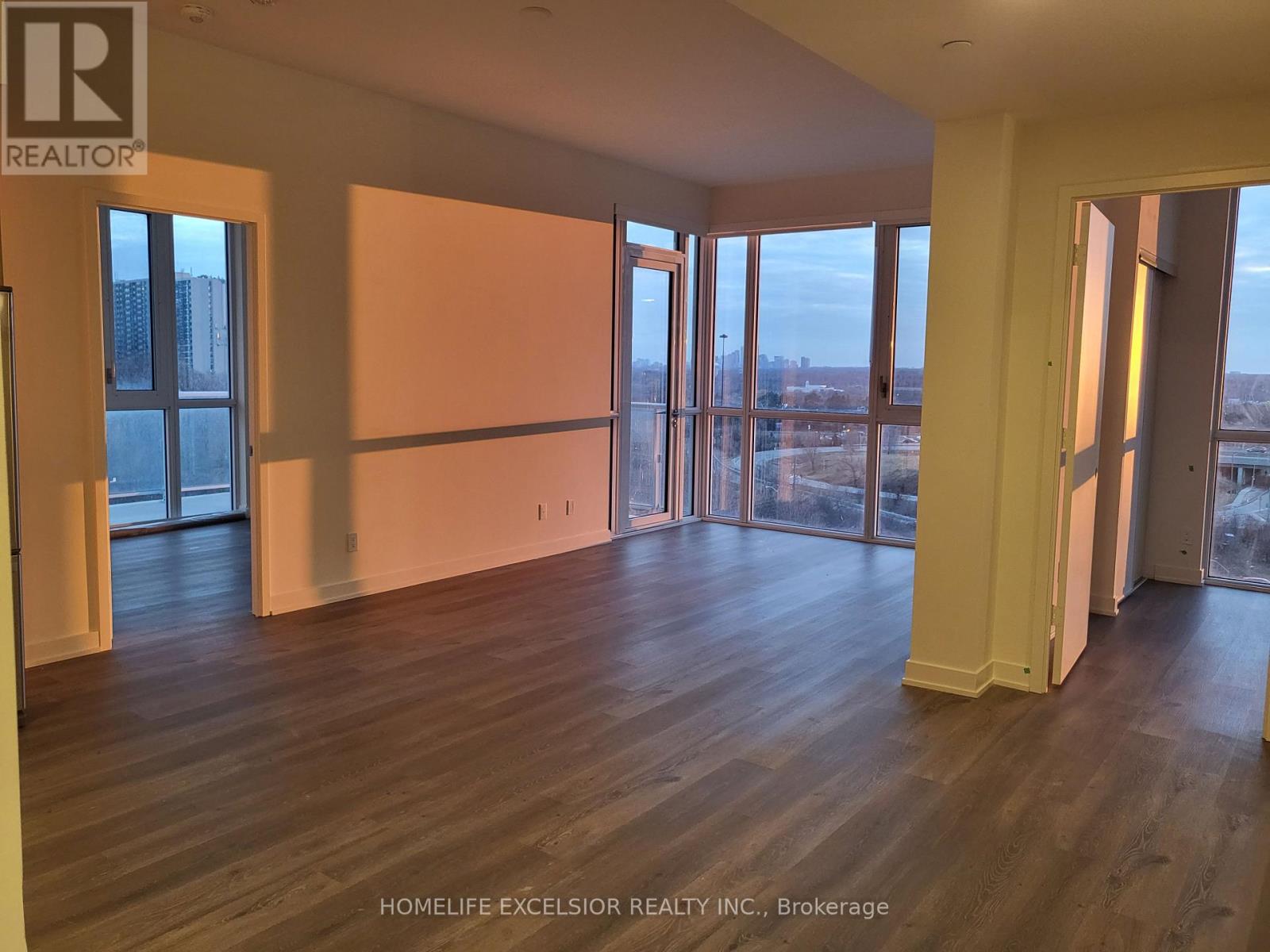 802 - 10 Deerlick Court, Toronto, Ontario  M3A 1Y4 - Photo 2 - C12810440