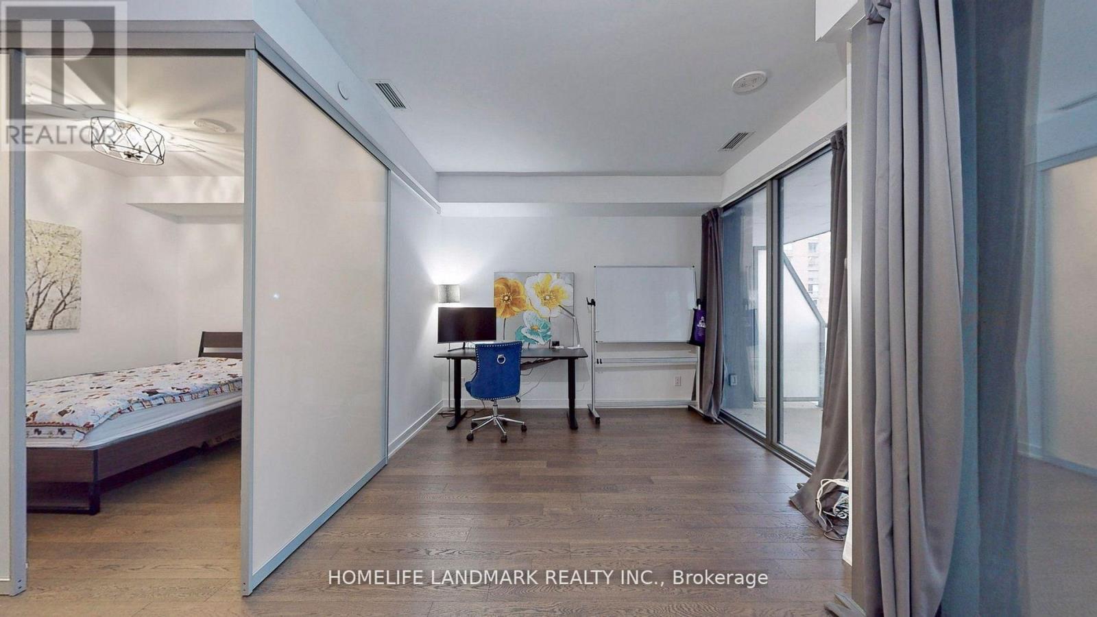 1103 - 57 St. Joseph Street, Toronto, Ontario  M5S 0C5 - Photo 11 - C12810450