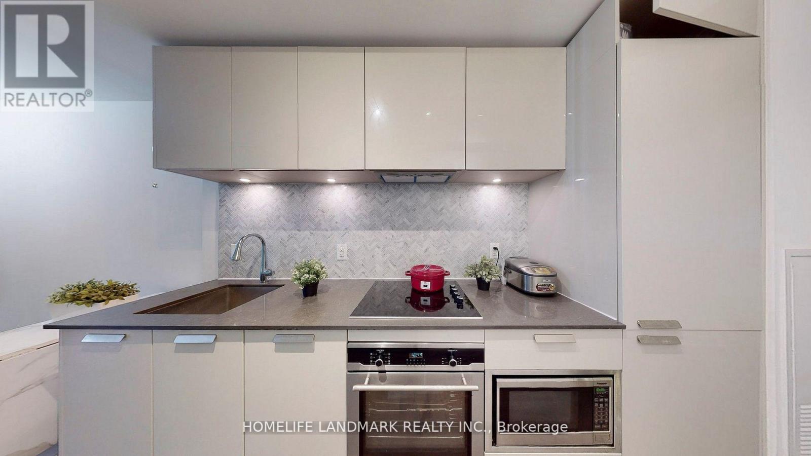 1103 - 57 St. Joseph Street, Toronto, Ontario  M5S 0C5 - Photo 20 - C12810450