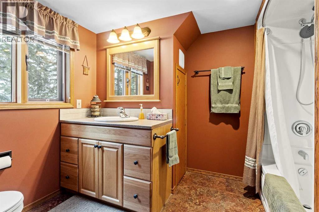 101, 4042 Highway 587, Rural Red Deer County, Alberta  T0M 0K0 - Photo 31 - A2272346