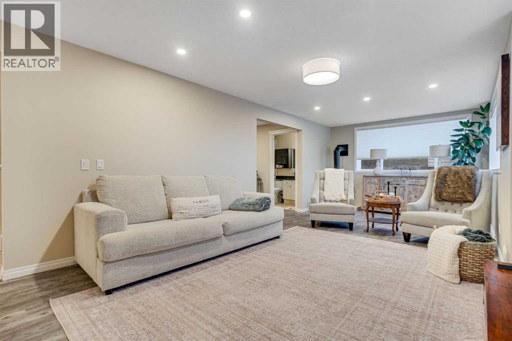 701 Cimarron Close, Okotoks, Alberta  T1S 1X3 - Photo 25 - A2278147