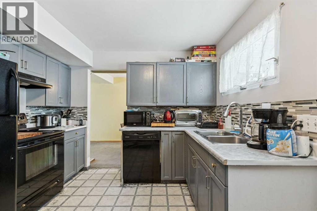 619 Merrill Drive Ne, Calgary, Alberta  T2E 8Y5 - Photo 6 - A2287914