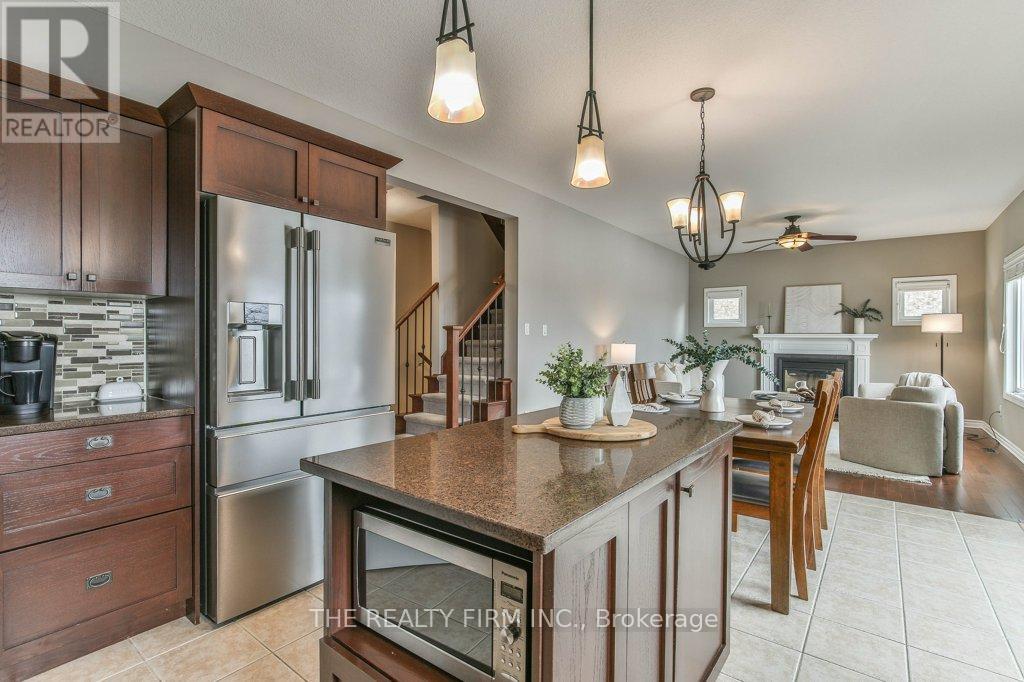 2183 Wickerson Road, London South, Ontario  N6K 0C3 - Photo 18 - X12810476