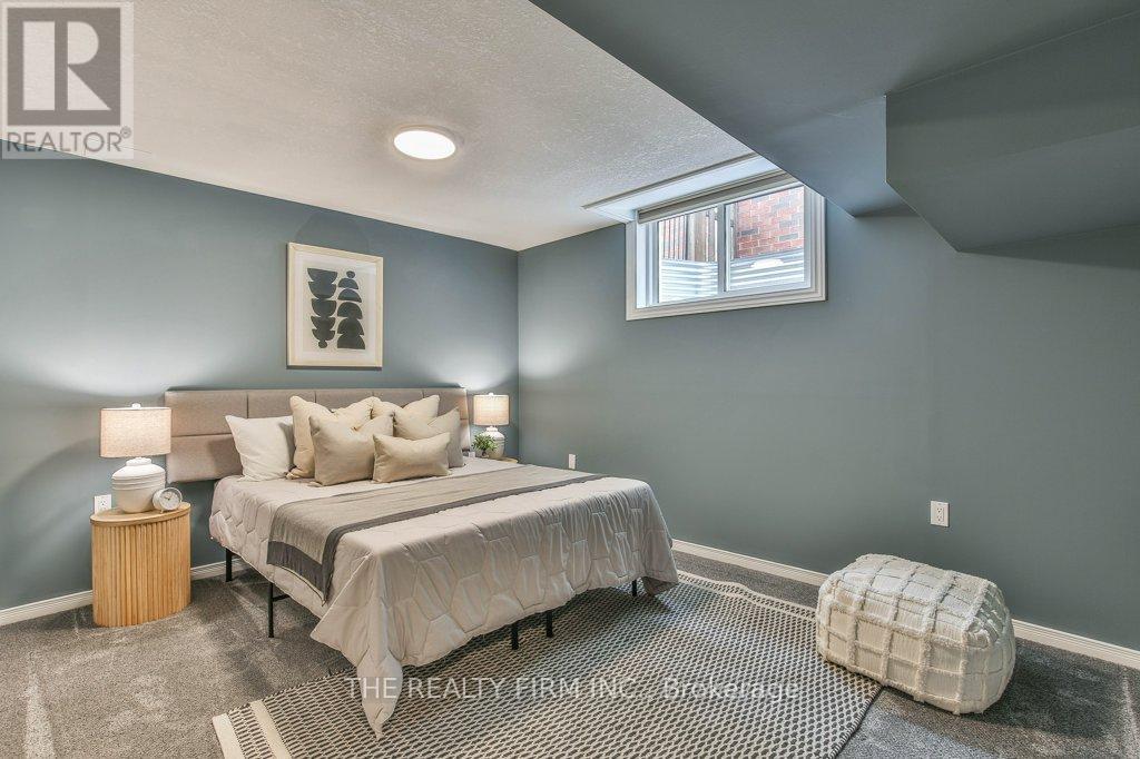 2183 Wickerson Road, London South, Ontario  N6K 0C3 - Photo 36 - X12810476