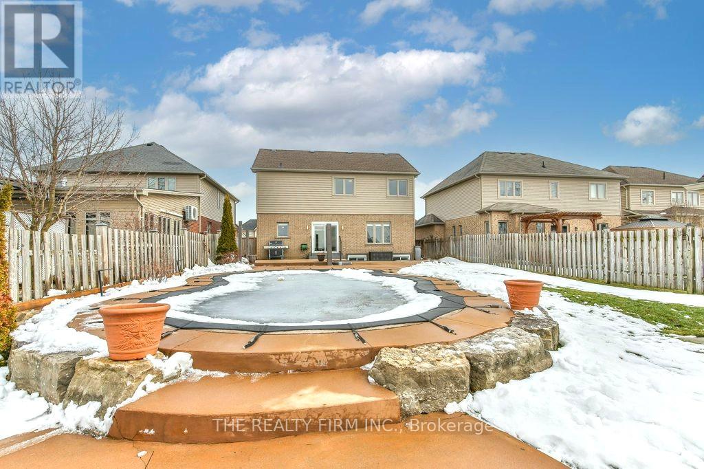 2183 Wickerson Road, London South, Ontario  N6K 0C3 - Photo 44 - X12810476