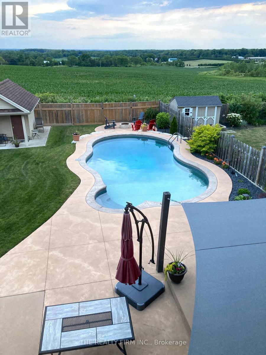 2183 Wickerson Road, London South, Ontario  N6K 0C3 - Photo 47 - X12810476