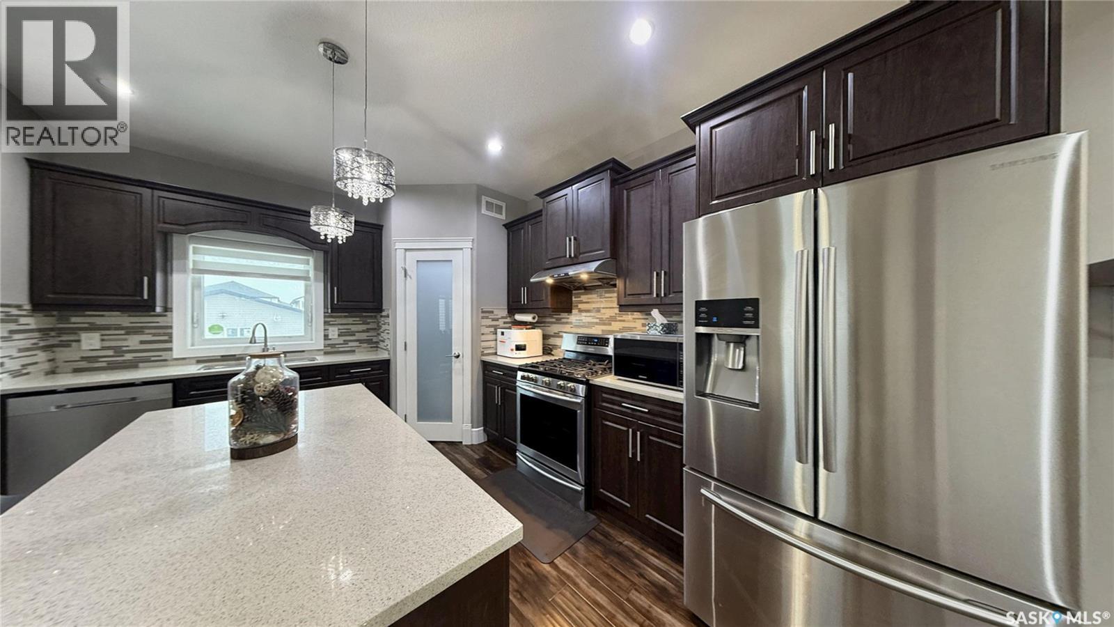 414 Ells Way, Saskatoon, Saskatchewan  S7L 6K6 - Photo 9 - SK028835