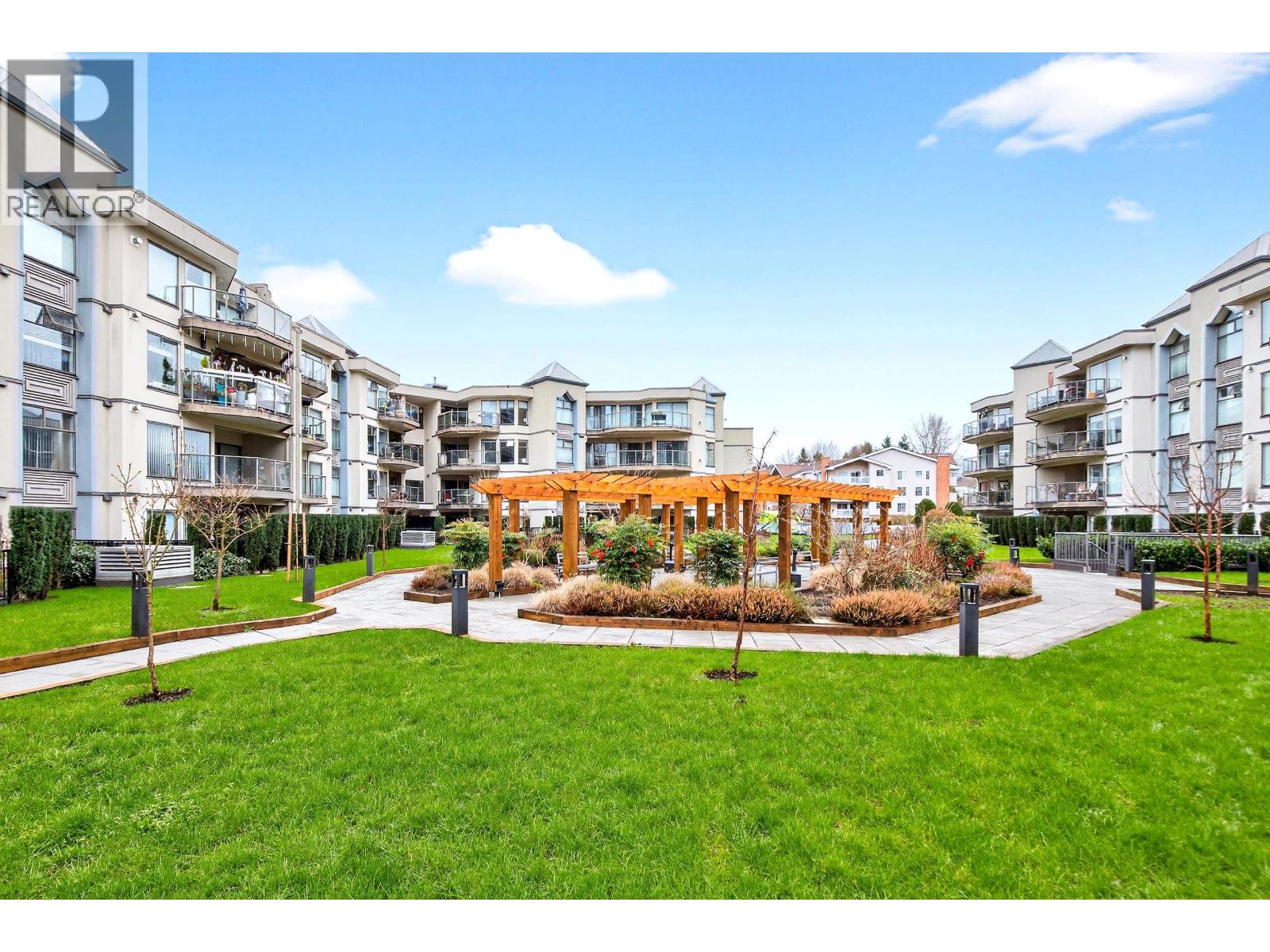 310 2968 Burlington Drive, Coquitlam, British Columbia  V3B 7N4 - Photo 3 - R3091650