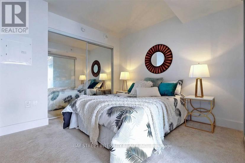 2814 - 955 Bay Street, Toronto, Ontario  M5S 0C6 - Photo 12 - C12810484