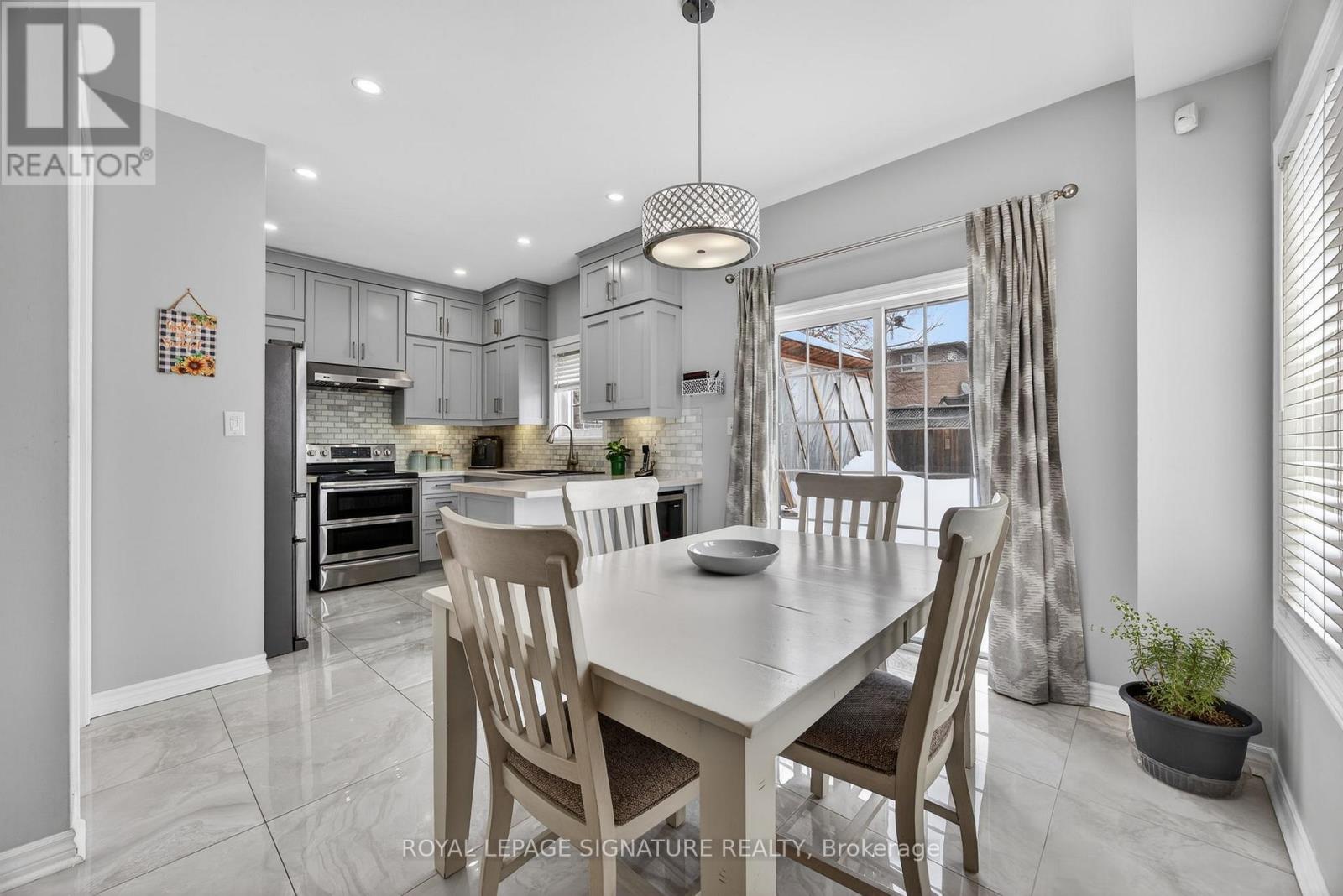 67 Penvill Trail, Barrie, Ontario  L4N 5M8 - Photo 11 - S12810482