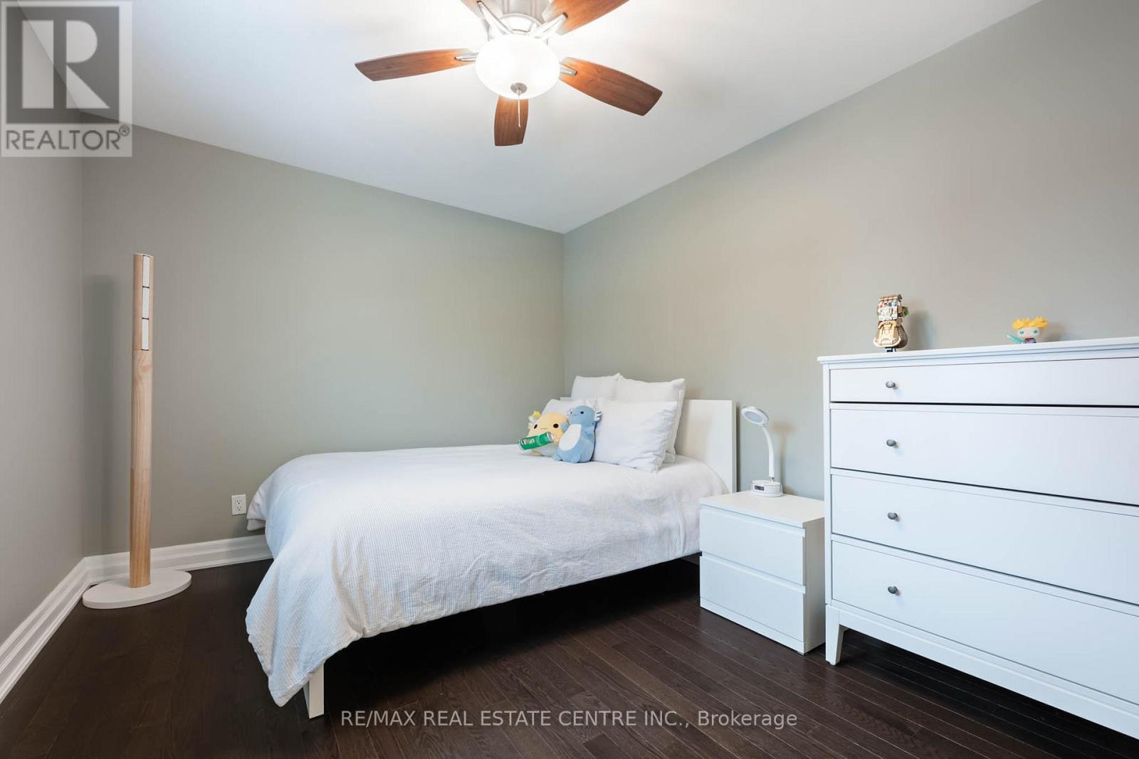 35 Treleaven Drive, Brampton, Ontario  L6Y 1X7 - Photo 20 - W12810470