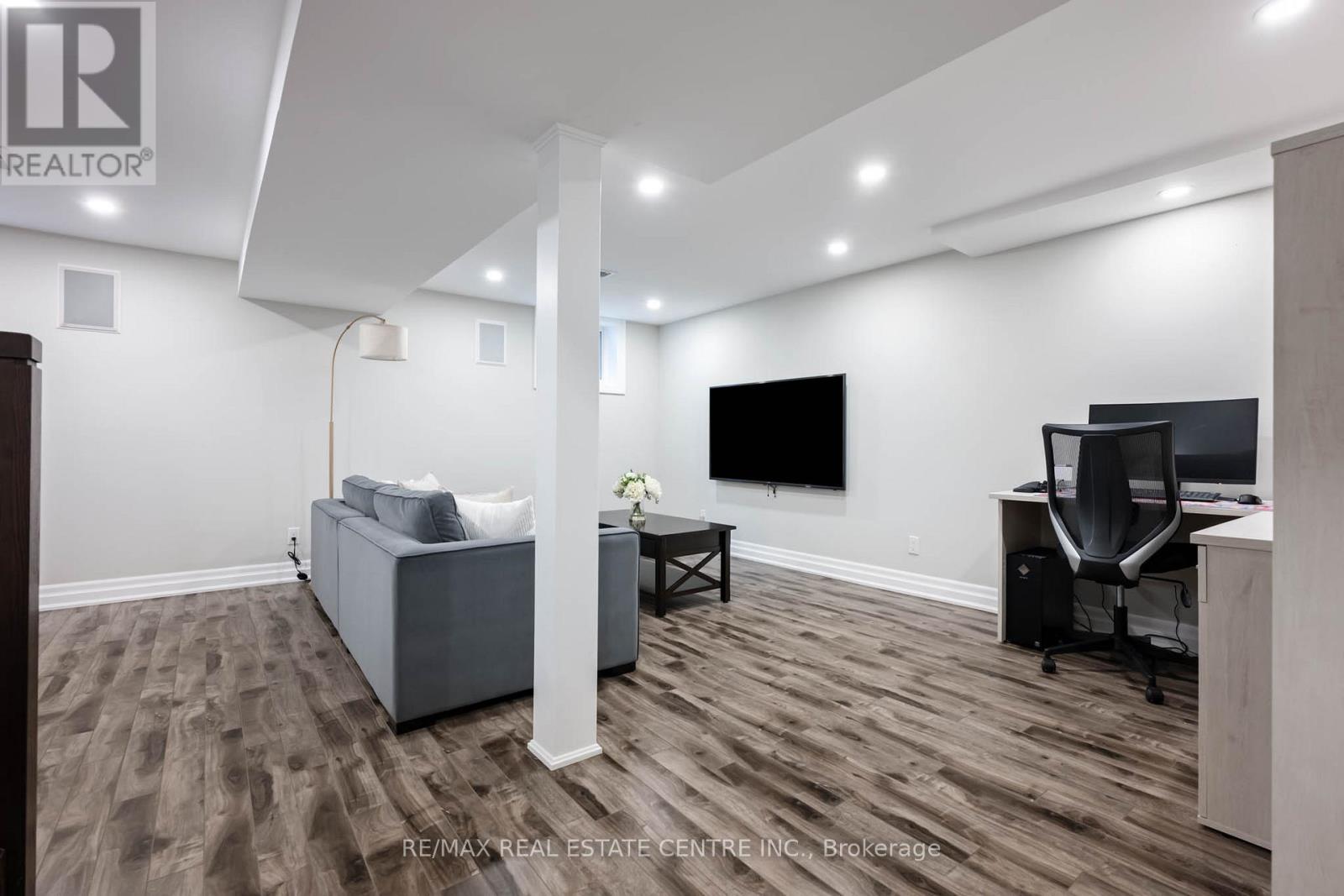 35 Treleaven Drive, Brampton, Ontario  L6Y 1X7 - Photo 32 - W12810470