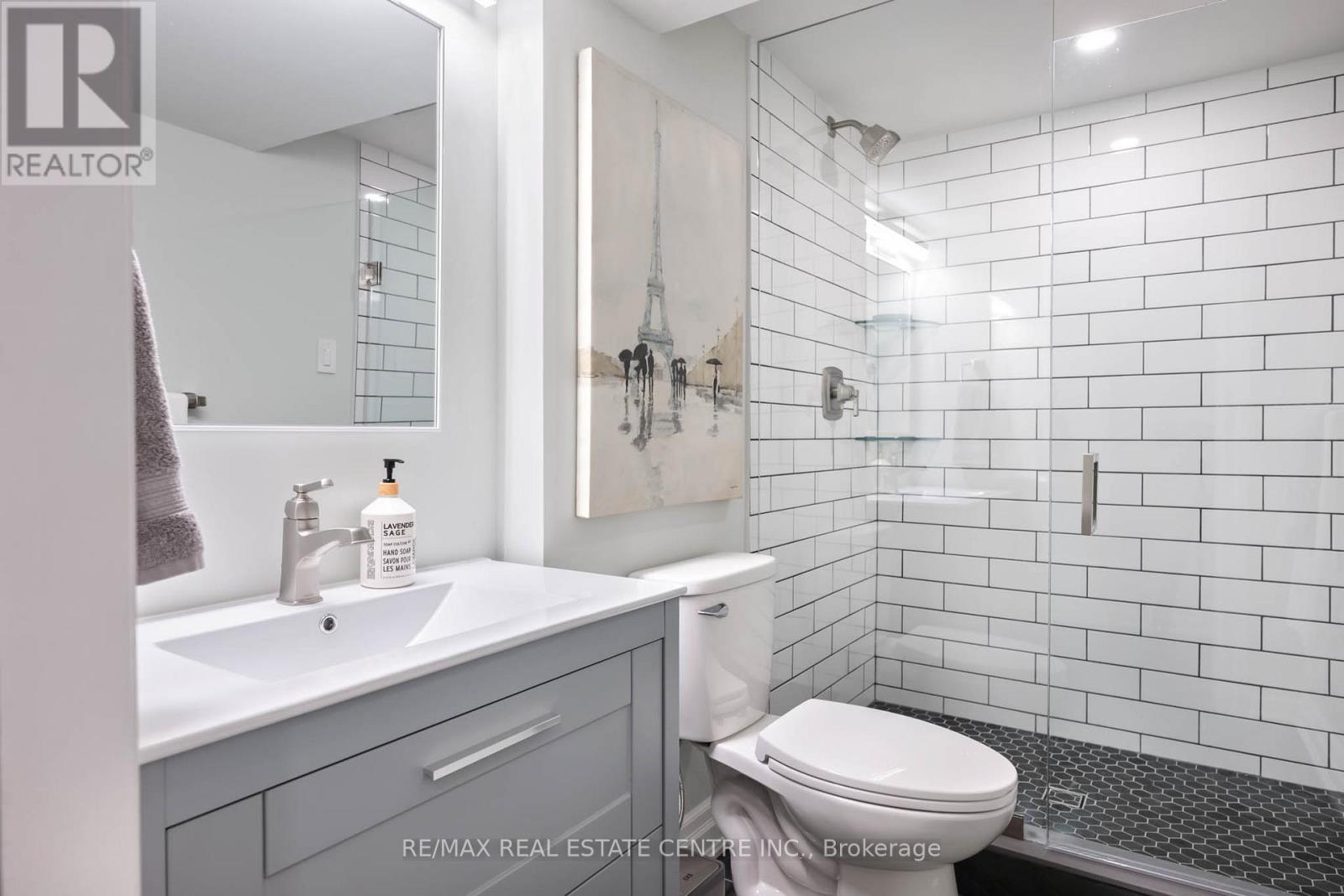 35 Treleaven Drive, Brampton, Ontario  L6Y 1X7 - Photo 33 - W12810470