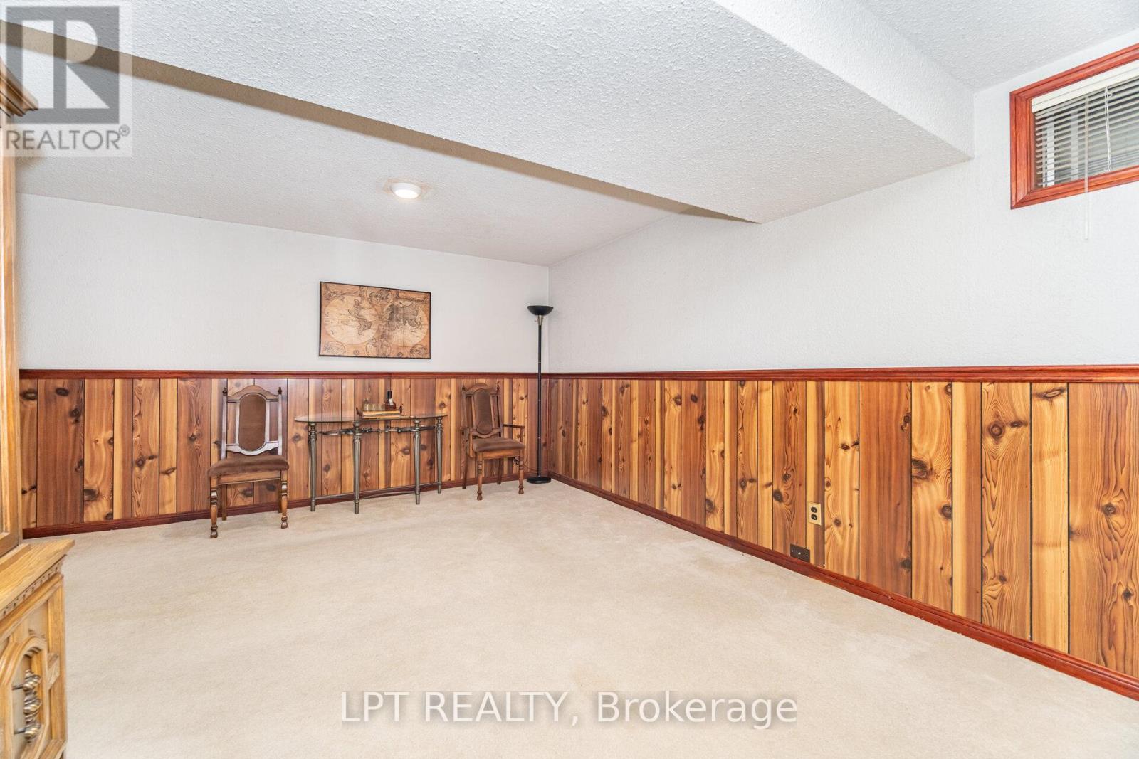 27 Woodsview Avenue, Toronto, Ontario  M9W 6B9 - Photo 29 - W12810490