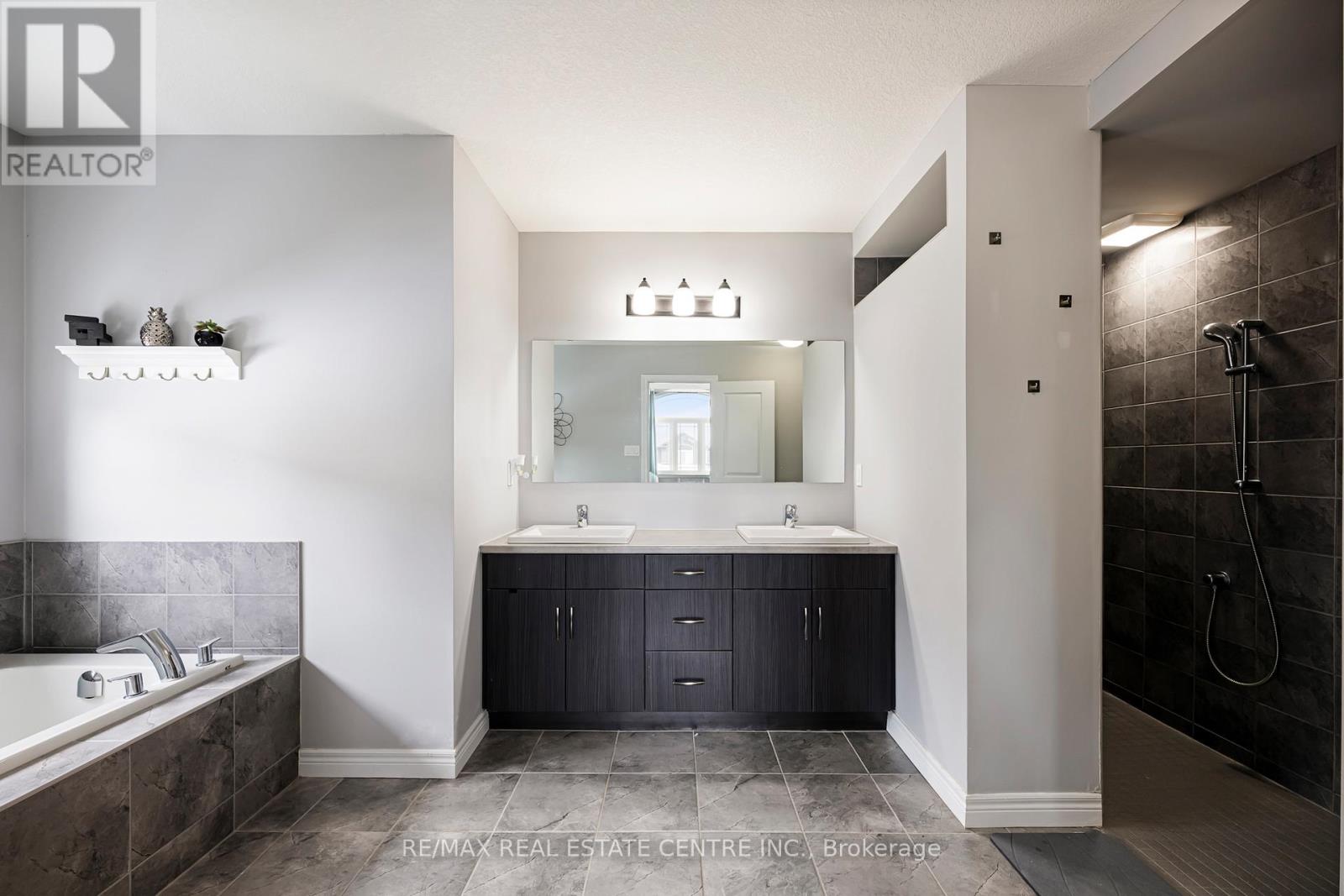 123 Taylor Drive, East Luther Grand Valley, Ontario  L9W 6P2 - Photo 34 - X12810466