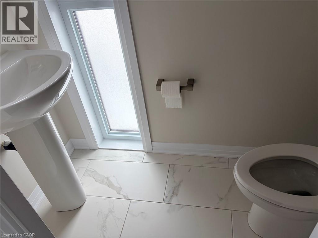 142 Foamflower Place Unit# B22, Waterloo, Ontario  N2V 0J1 - Photo 11 - 40805493