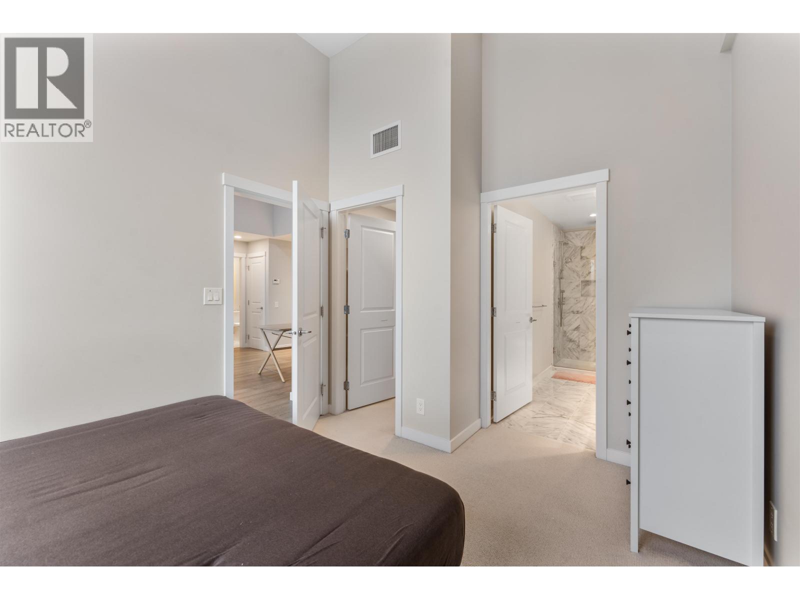 Listing Picture 21 of 27 : 507 5687 GRAY AVENUE, Vancouver / 溫哥華 - 魯藝地產 Yvonne Lu Group - MLS Medallion Club Member