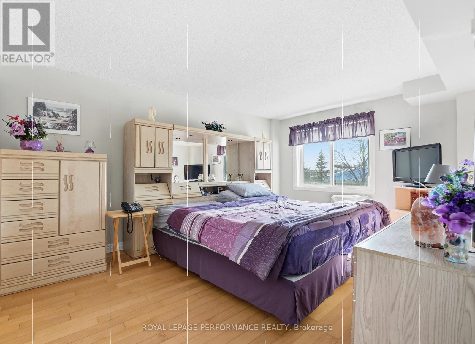 412 - 225 Alvin Road N, Ottawa, Ontario  K1L 4H6 - Photo 14 - X12810504