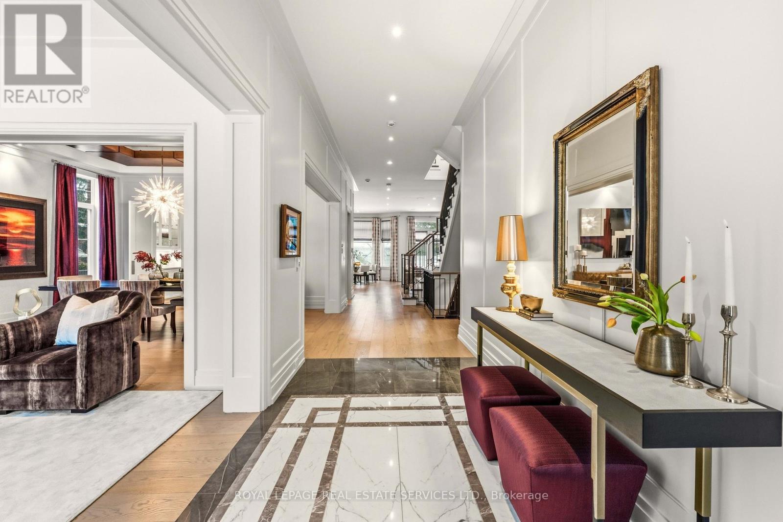 112 Mildenhall Road, Toronto, Ontario  M4N 3H5 - Photo 5 - C12810498