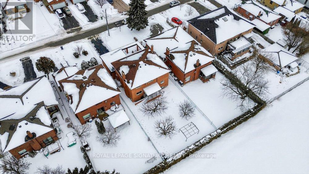 52a Gooderham Drive, Toronto, Ontario  M1R 3G7 - Photo 50 - E12810516