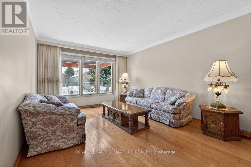 52a Gooderham Drive, Toronto, Ontario  M1R 3G7 - Photo 7 - E12810516