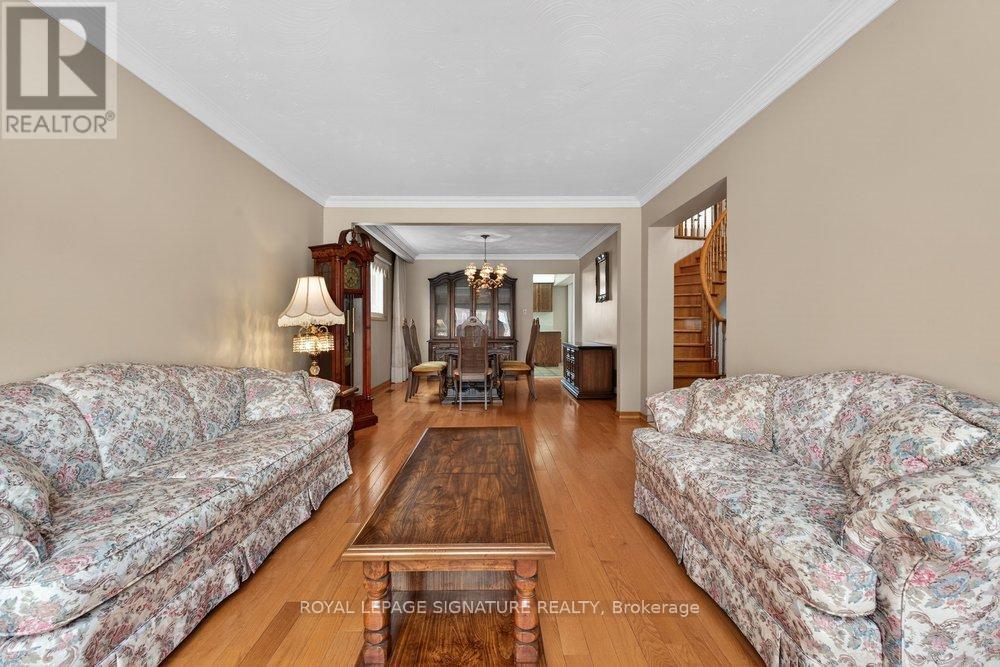 52a Gooderham Drive, Toronto, Ontario  M1R 3G7 - Photo 8 - E12810516