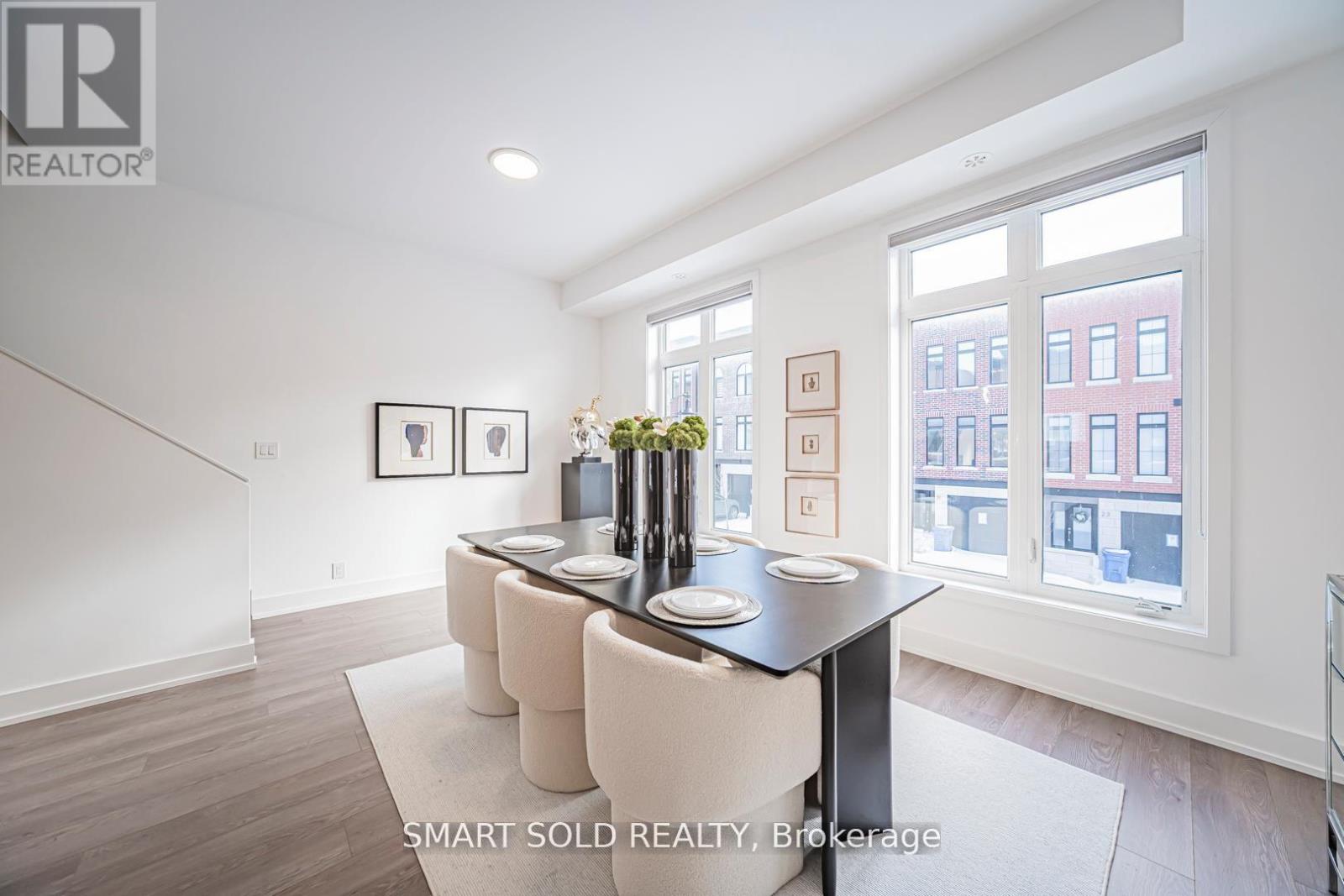 22 Chestnut Court, Aurora, Ontario  L4G 7C4 - Photo 26 - N12810518