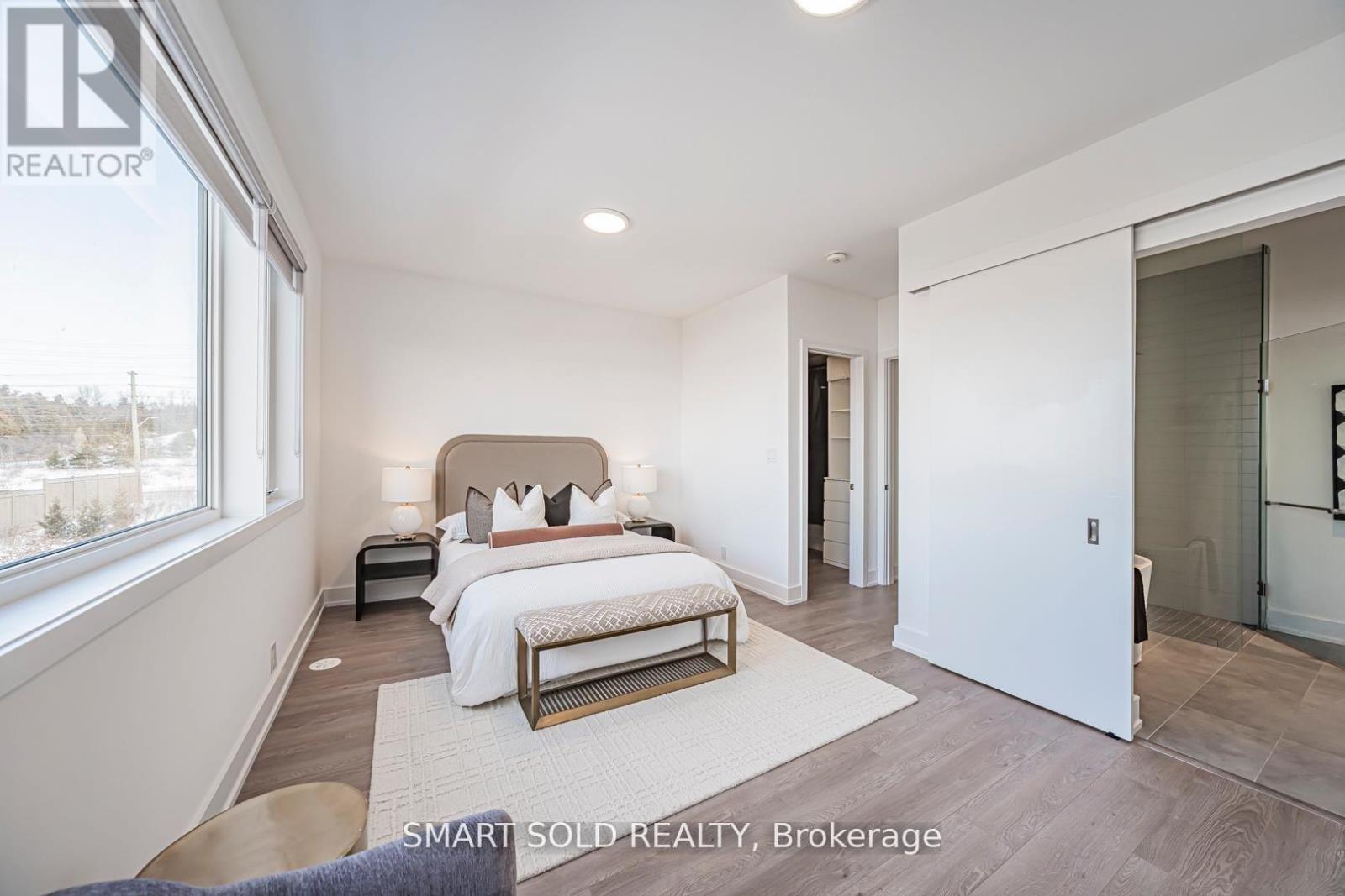 22 Chestnut Court, Aurora, Ontario  L4G 7C4 - Photo 29 - N12810518