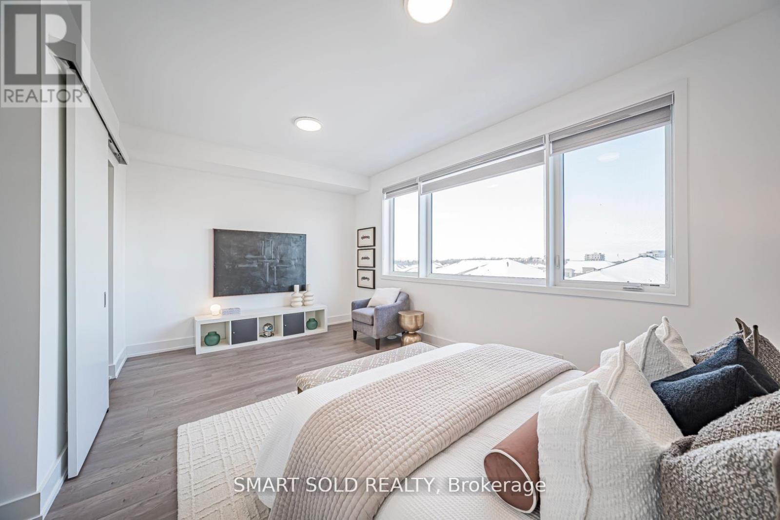 22 Chestnut Court, Aurora, Ontario  L4G 7C4 - Photo 32 - N12810518